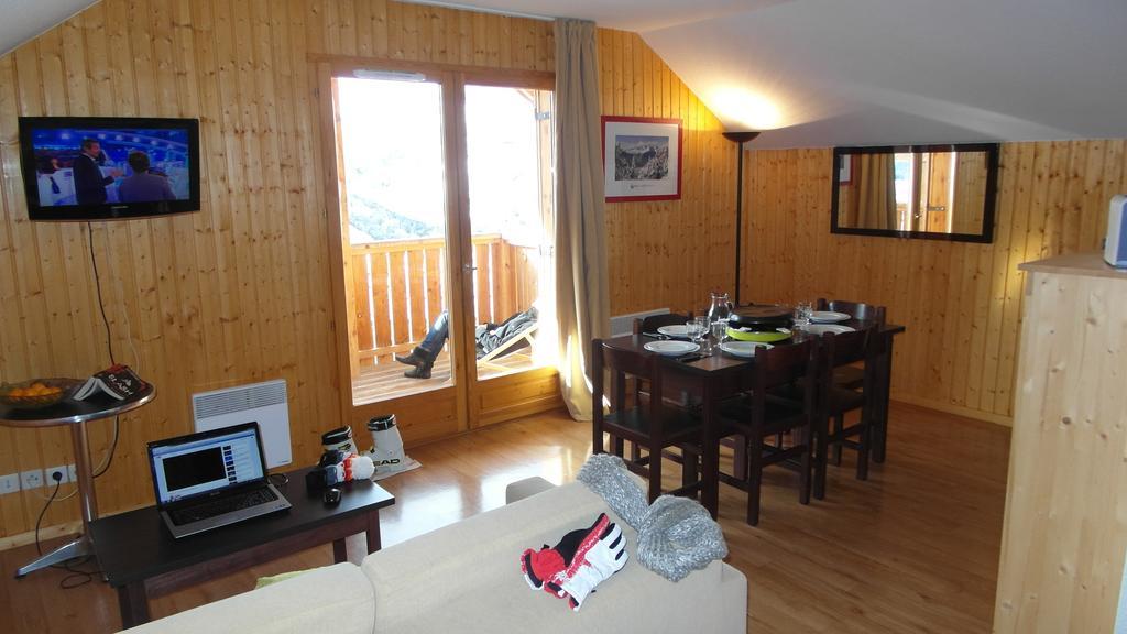 Residence Goelia Les Chalets Des Ecourts Saint-Jean-d'Arves Cameră foto